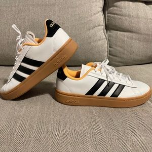 Adidas Originals Grand Court Alpha